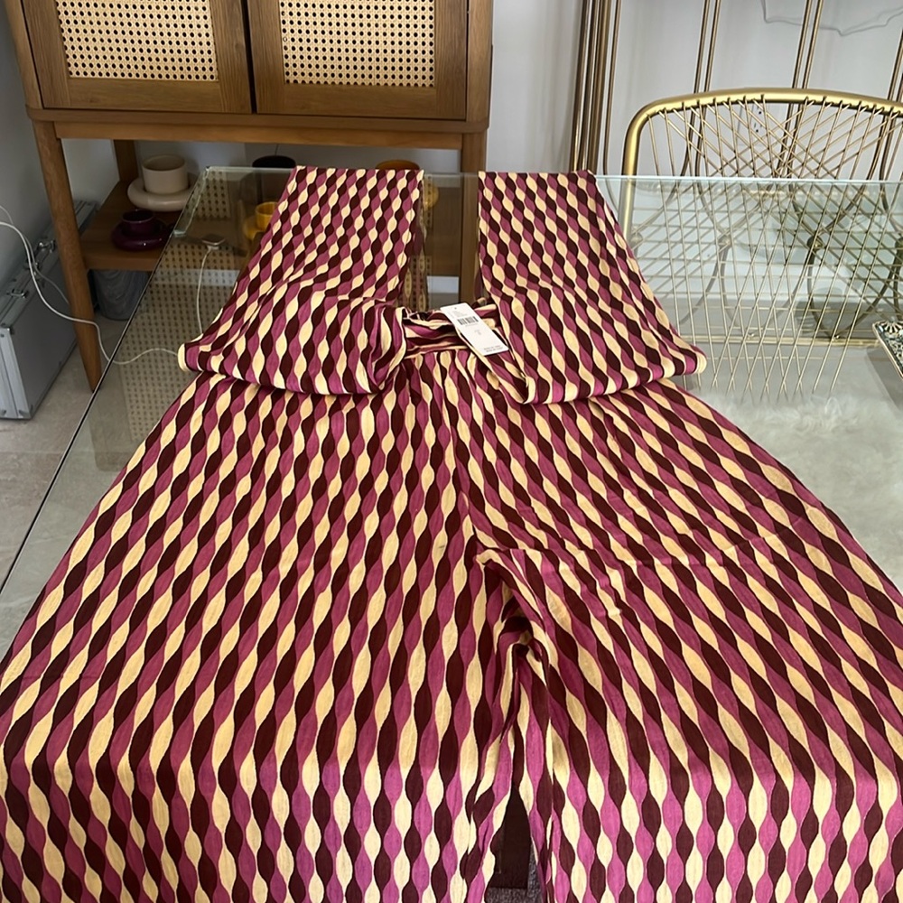 Faithful The Brand outfit:Never worn: Size Small